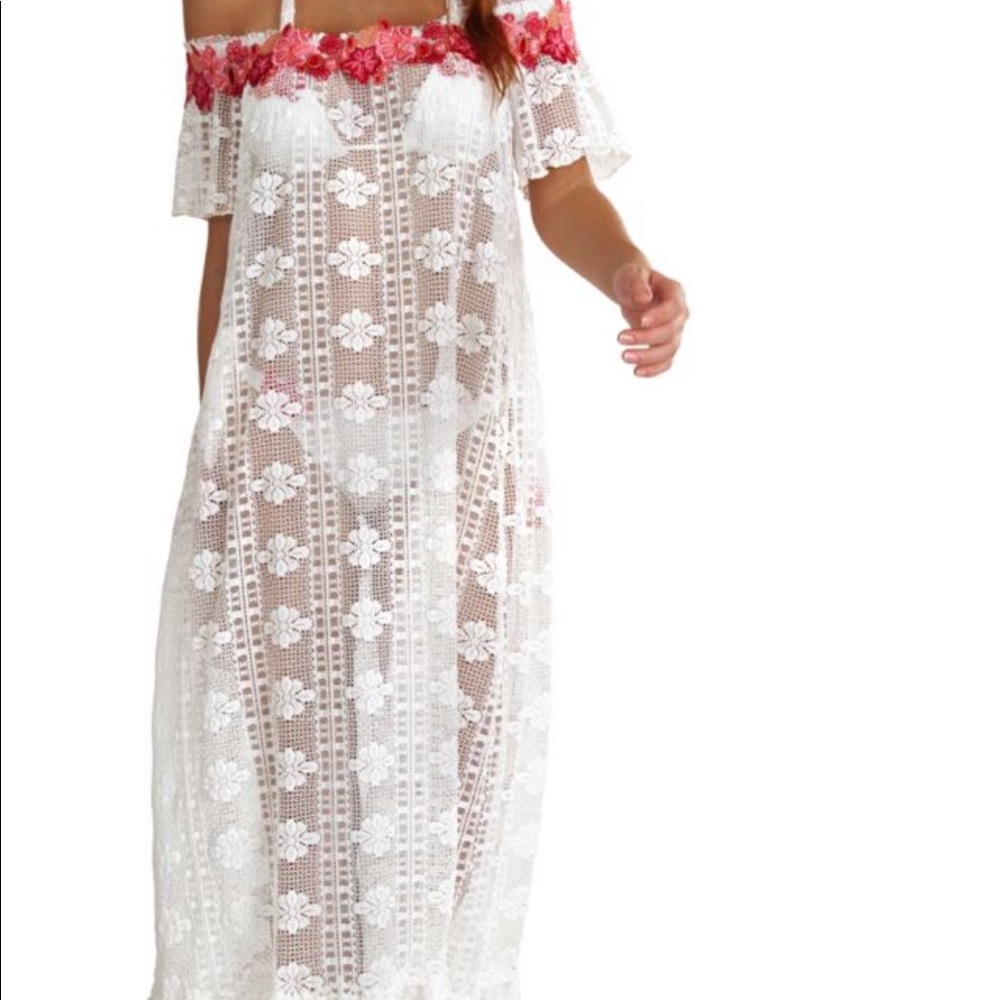 Long lace coverup hand made in Italy